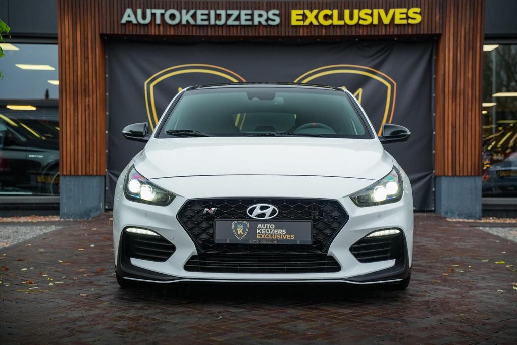 Hyundai i30 Fastback 2.0 T-GDI N1 Panodak Pops And Bangs Nav, Auto's, Hyundai, 1998 cc, Stof, Euro 6, 4 cilinders