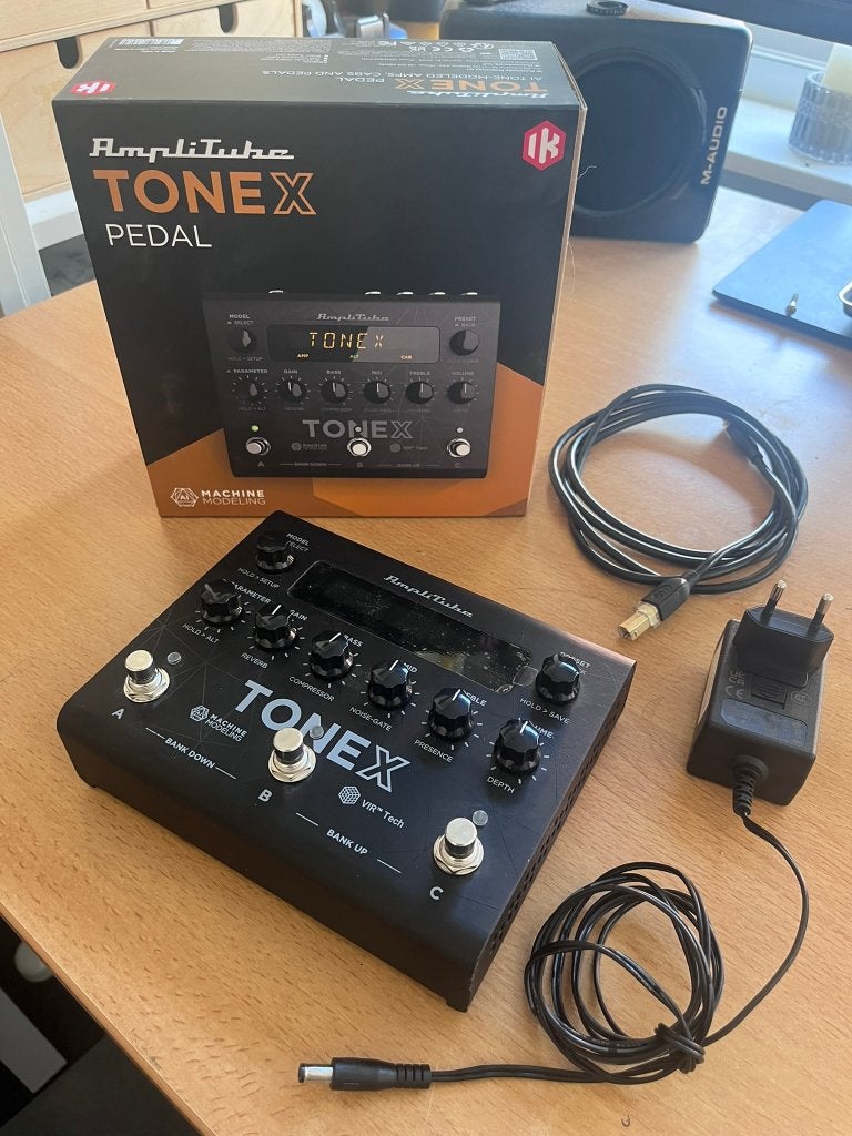 IK media Tonex Amplitube, Muziek en Instrumenten, Effecten, Ophalen of Verzenden, Zo goed als nieuw, Delay of Echo