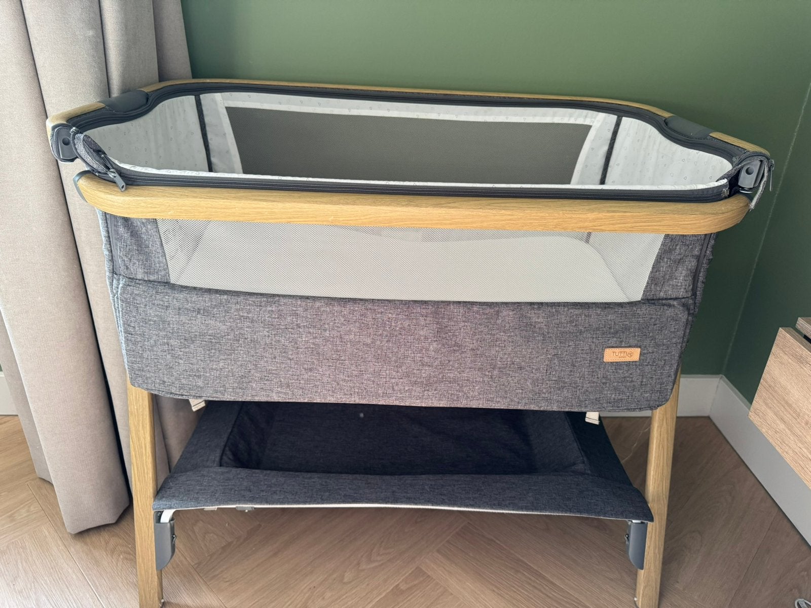 Tutti Bambini Cozee bedside co-sleeper, Ophalen, Zo goed als nieuw