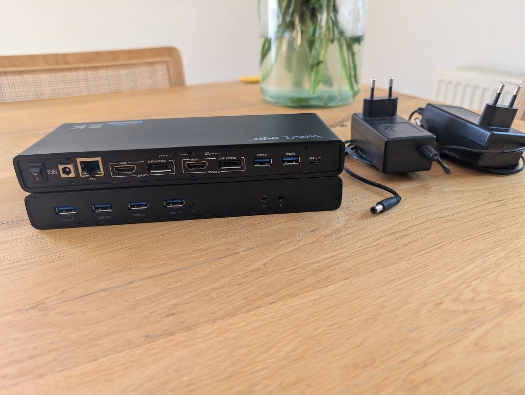 2x USB-C docking station | 2x DP | 2x HDMI | 6x USB 3.0, Wavlink, Ophalen of Verzenden, Zo goed als nieuw, Docking station