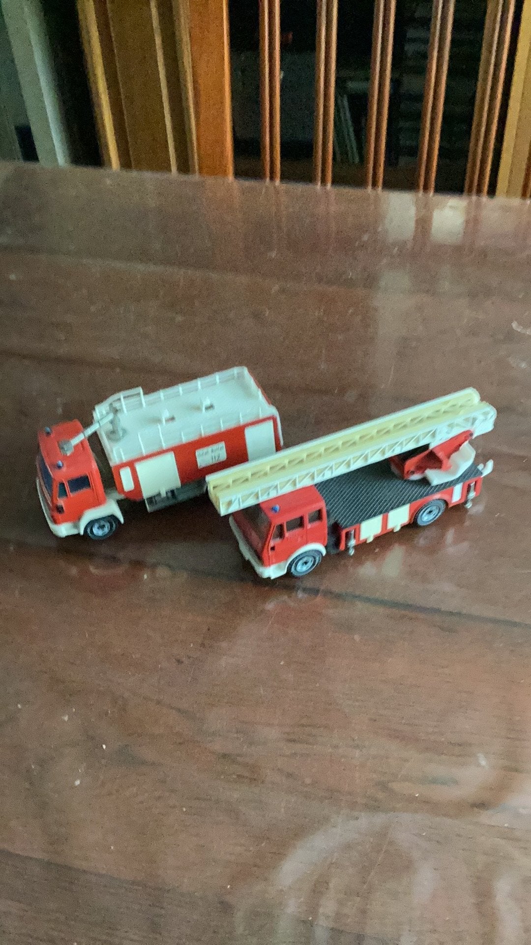 2x Siku brandweer vrachtwagen., Ophalen of Verzenden, Gebruikt, Bus of Vrachtwagen, SIKU