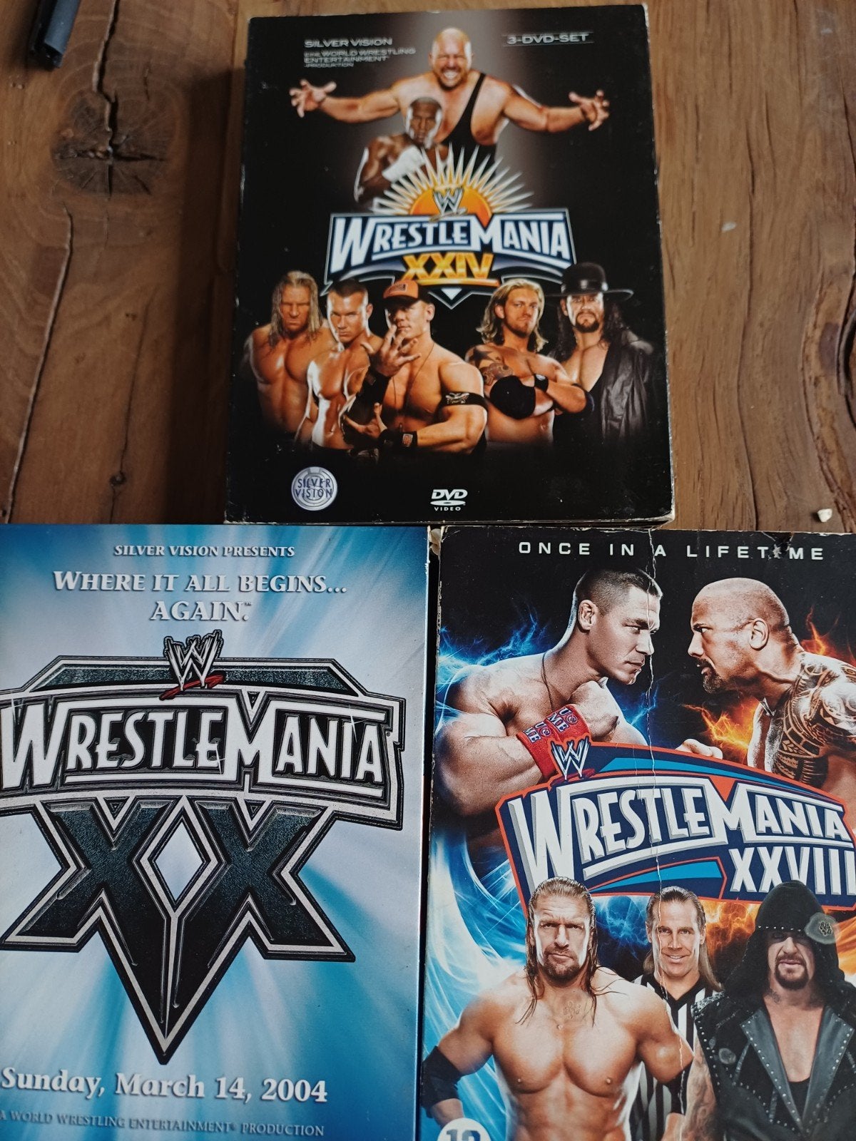 WWE Wrestlemania 3 x  DVD Boxset - XXIV, XX, XXVIII, Inclusief doosje, Ophalen of Verzenden, Vanaf 12 jaar, Duits