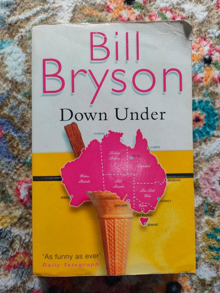 Bill Bryson - Down Under (Reisgids Australië), Boeken, Reisgidsen, Reisgids of -boek, Bill Bryson, Gelezen, Overige merken