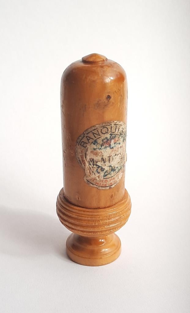 Antieke houten anti-migraine menthol houder, Antiek en Kunst, Curiosa en Brocante, Ophalen of Verzenden