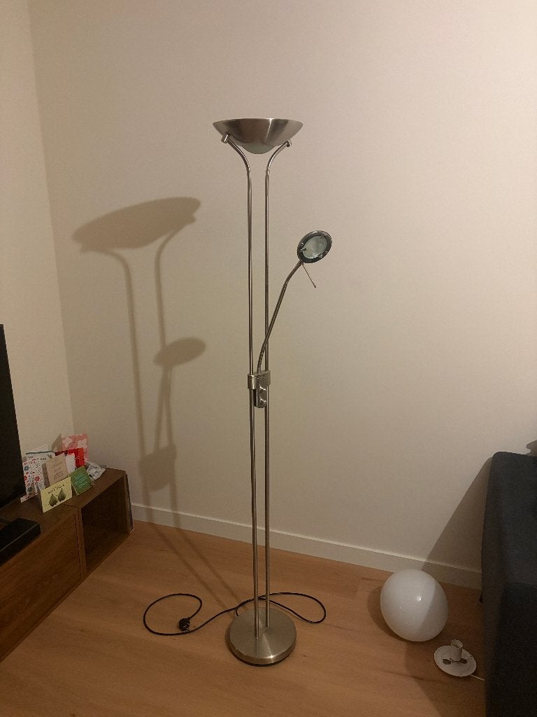 RVS vloerlamp met leeslamp - 177 cm hoog en voetstuk 25c, Huis en Inrichting, Ophalen, Gebruikt, Overige fittingen, Metaal