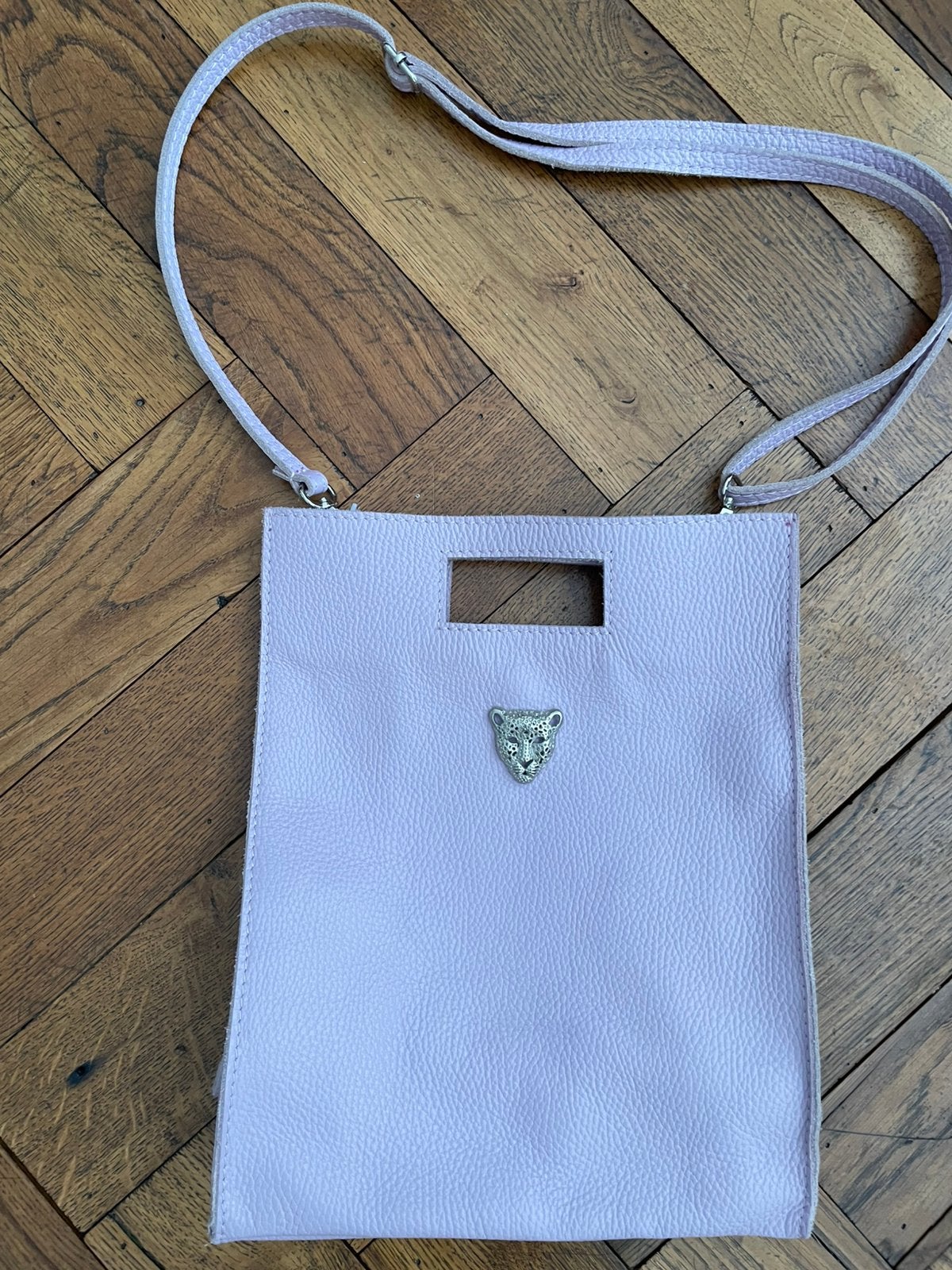 Tas leer lila handtas schoudertas shopper, Sieraden, Tassen en Uiterlijk, Tassen | Damestassen, Ophalen of Verzenden, Zo goed als nieuw