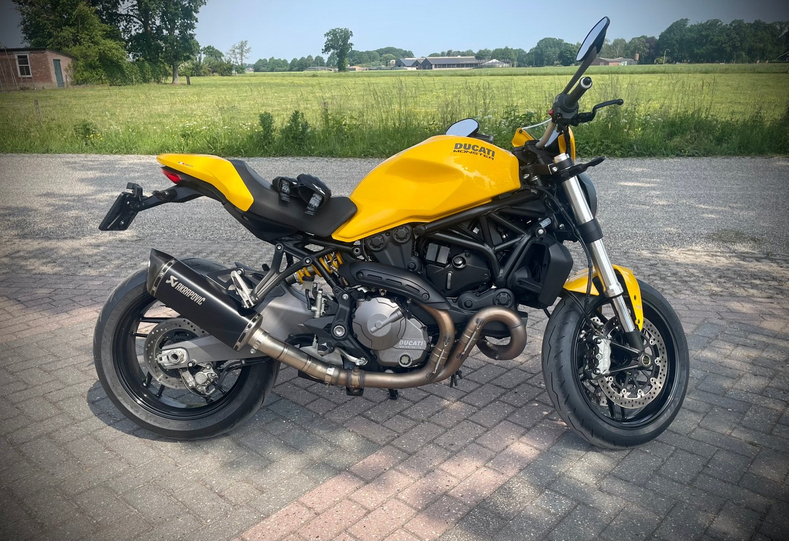 Ducati Monster 821 2018 - Akrapovic, Particulier, Naked bike