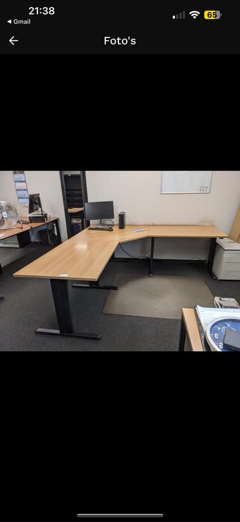 Bureau 3x3, Ophalen, Zo goed als nieuw