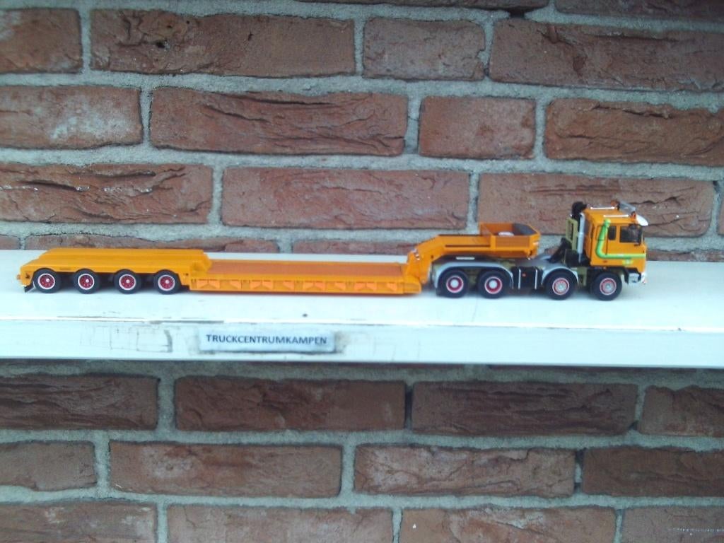 WSI  F.T.F.  FS  Serie  8 x 4  van  van  der  Vlist., Hobby en Vrije tijd, Modelauto's | 1:50, Ophalen of Verzenden, Nieuw, Bus of Vrachtwagen