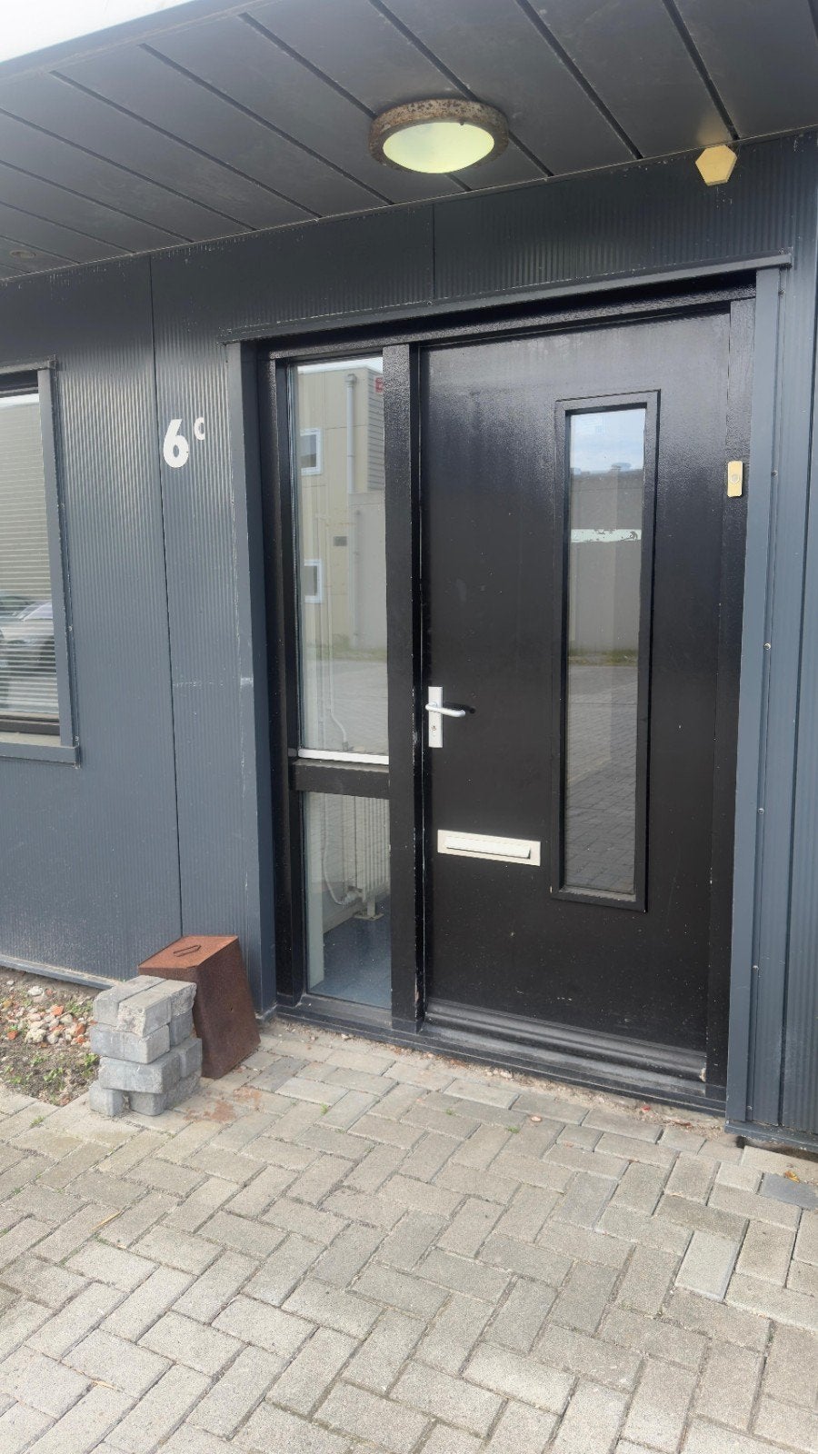 Bedrijfsruimte te huur 10mi.van centrum Groningen. 100m2, Bedrijfsruimte
