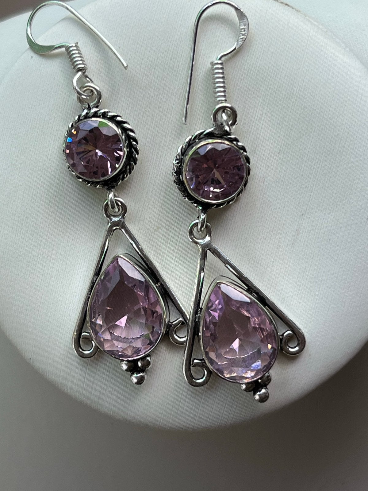 Zilveren Hanger Oorbellen met Roze Saffier - 6,2 cm, Hangers, Verzenden, Zo goed als nieuw, Roze