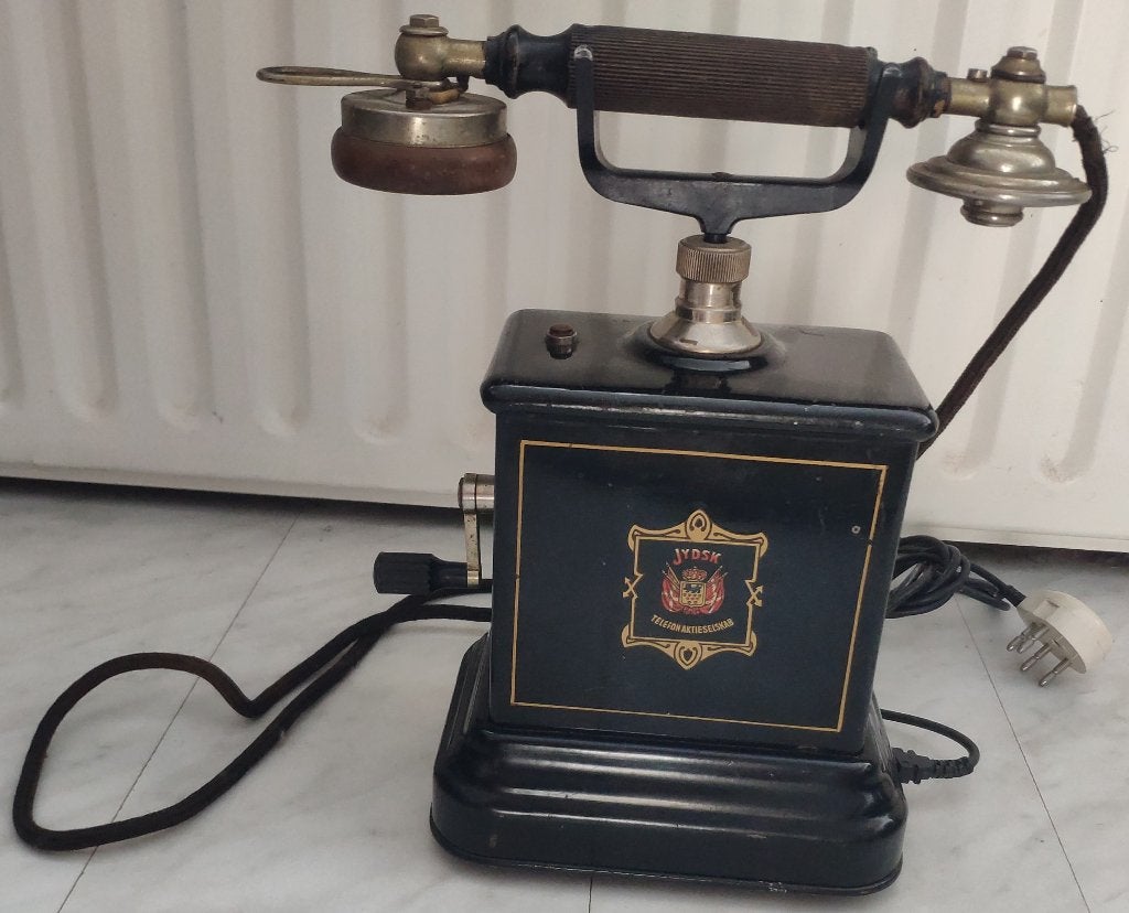 Jydsk Telefon Aktieselskab antieke telefoon zwart hoog, Antiek en Kunst, Ophalen