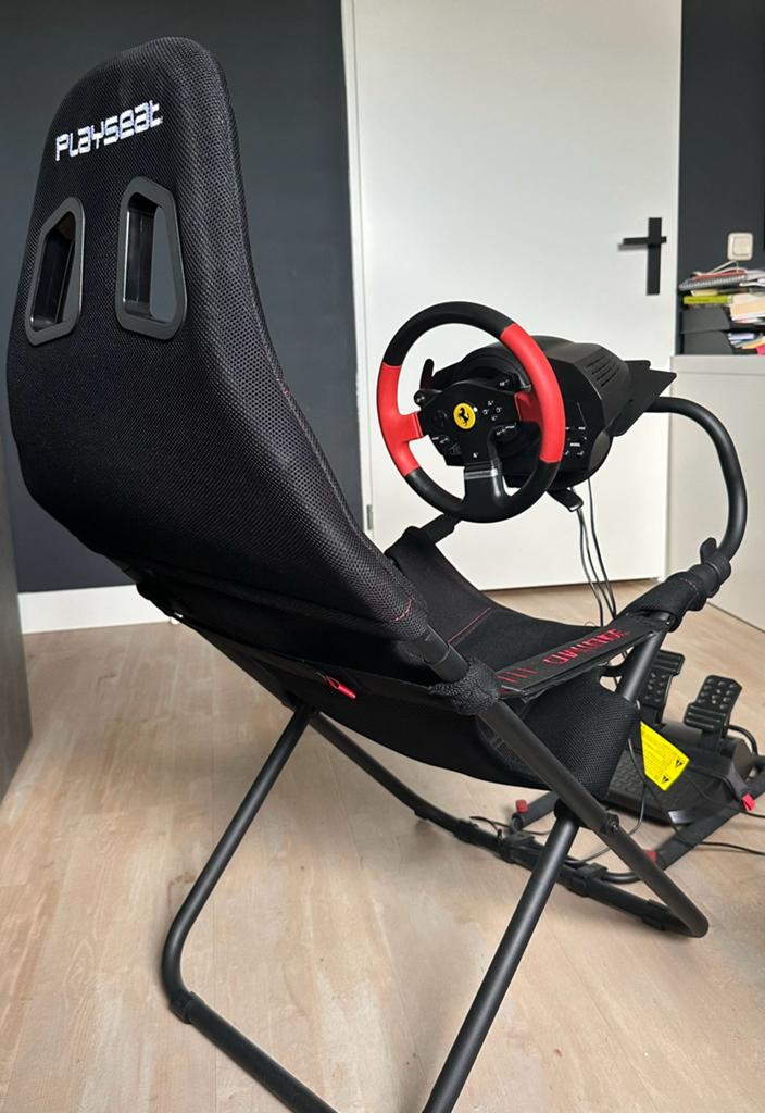 F1 stoel en ferrari stuur, Ophalen of Verzenden, Zo goed als nieuw, Stuurtje of Sportattribuut