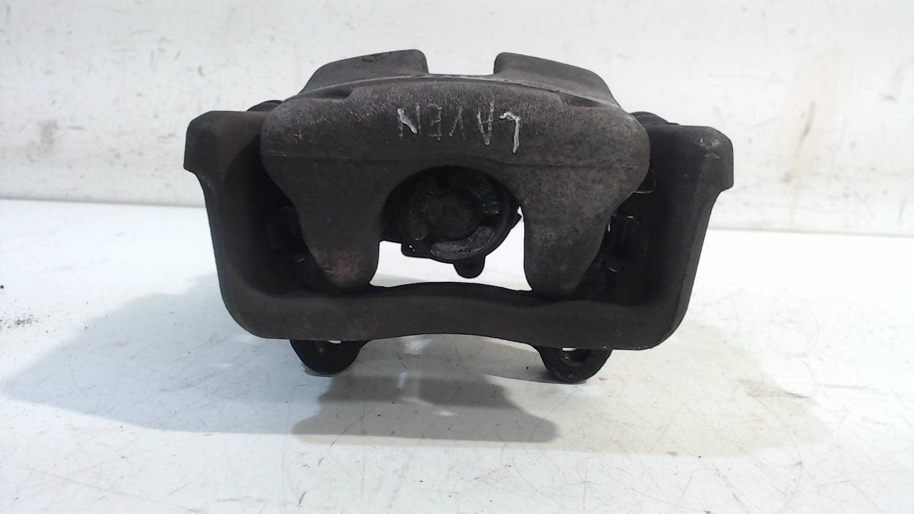 Remklauw links achter Mercedes-Benz B-Klasse, Onderdelen@venauto.nl, Van der Ven Autorecycling B.V., Gebruikt, Ettenseweg 76, 4706 PB Roosendaal, The Netherlands