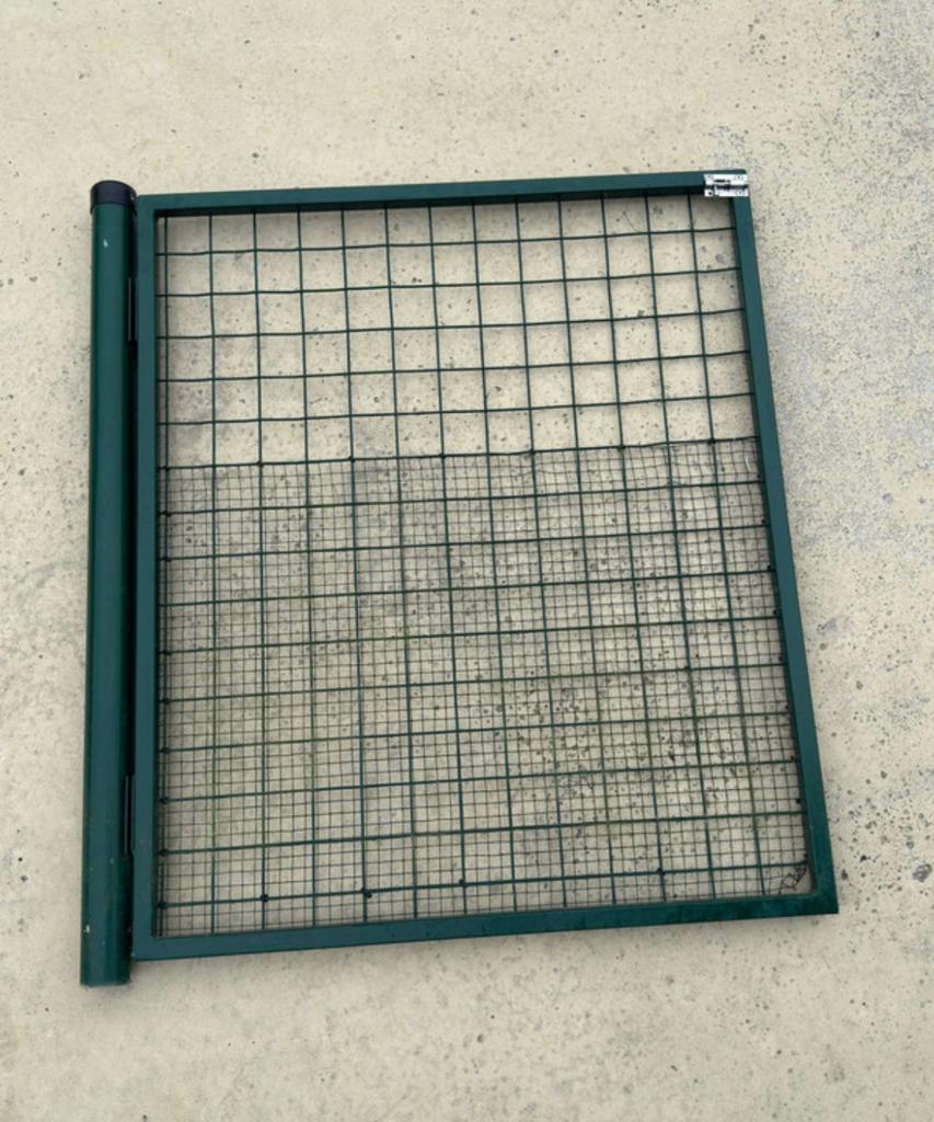 Stalen tuinpoort geheel gepoedercoat, Tuin en Terras, Tuinpoorten, Ophalen of Verzenden, Zo goed als nieuw, Draaipoort, 150 tot 200 cm