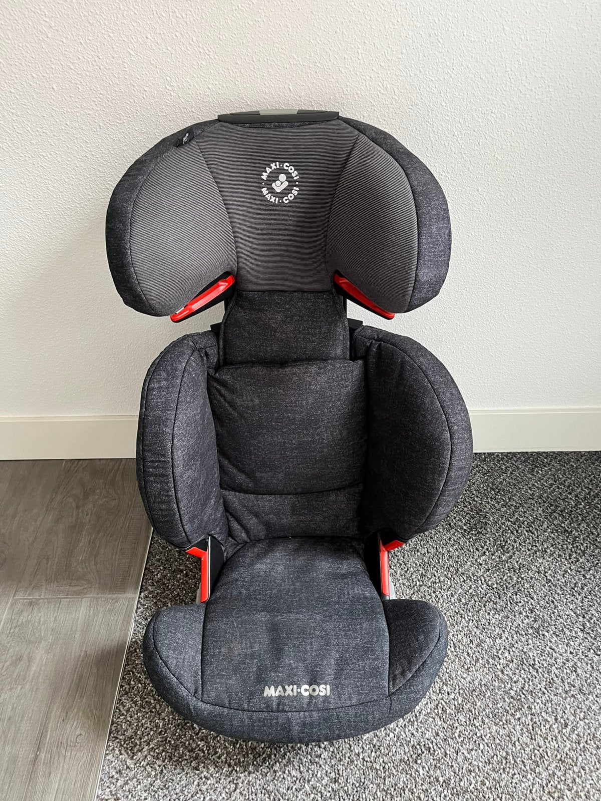 Kinderstoel van Maxi Cosi, Ophalen, Zo goed als nieuw, Isofix, 0 t/m 13 kg