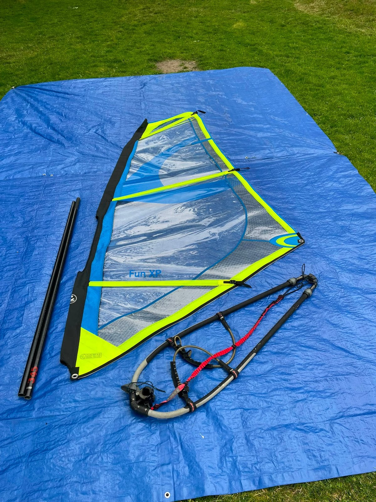 2 x kindertuigage 2,8 & 4,0 en 1 x tuigage Severne 4,8 m2, Watersport en Boten, Ophalen, Gebruikt, 3.5 tot 5 m², Met mast