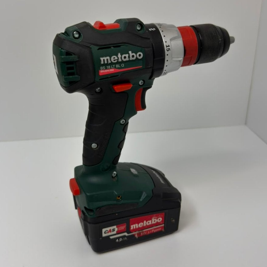 Metabo BS 18 LT Bl Quick 18v 4.0accu | nette staat, Metabo, Zo goed als nieuw, Support@metabo.com, Metabo Corporation, Metabo-Werke GmbH, 
72622 NÃ¼rtingen
Germany