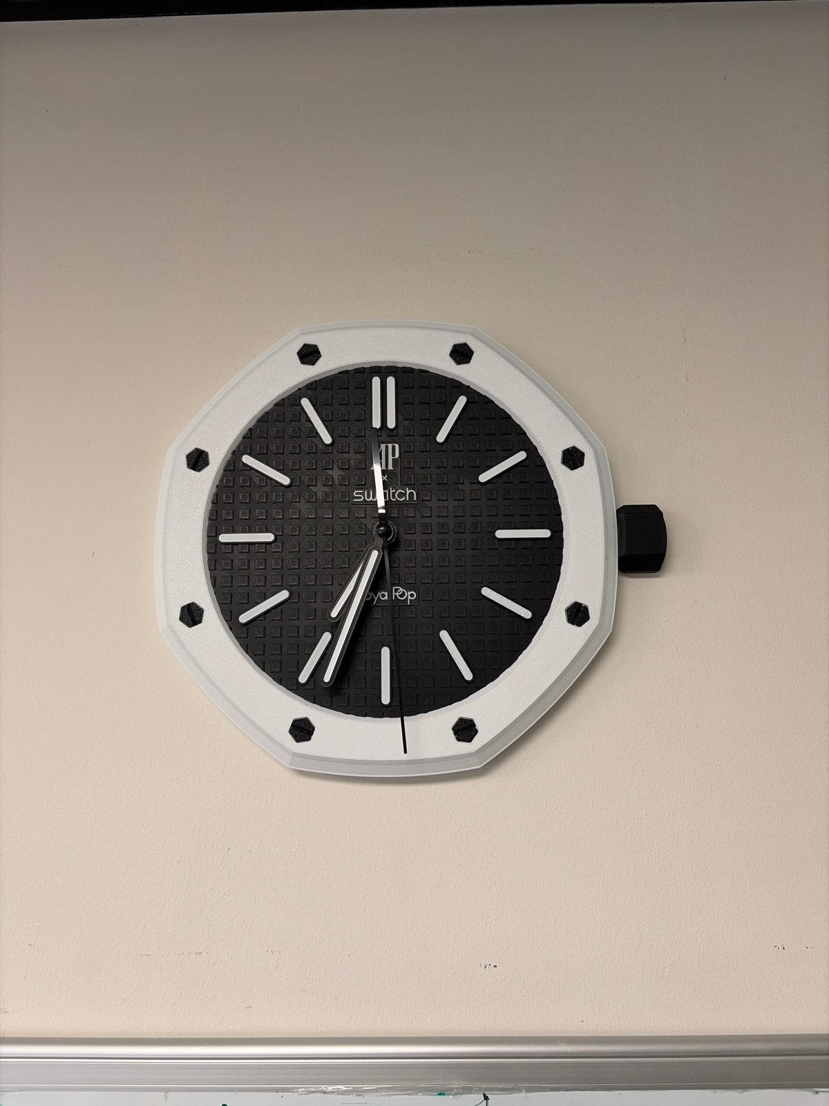 AP x Swatch wandklok 3D geprint, Wandklok, Analoog, Nieuw, Ophalen of Verzenden