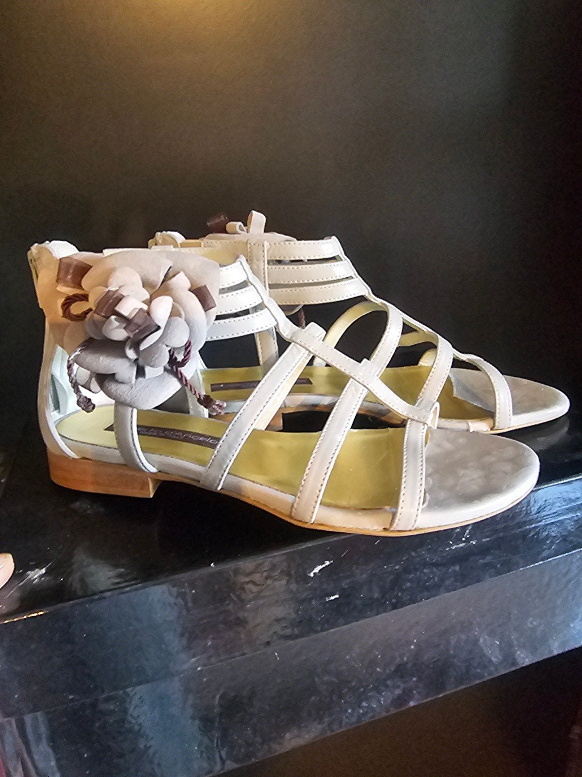 Roberto d'Angelo sandalen met bloem - Maat 38, Kleding | Dames, Schoenen, Ophalen of Verzenden