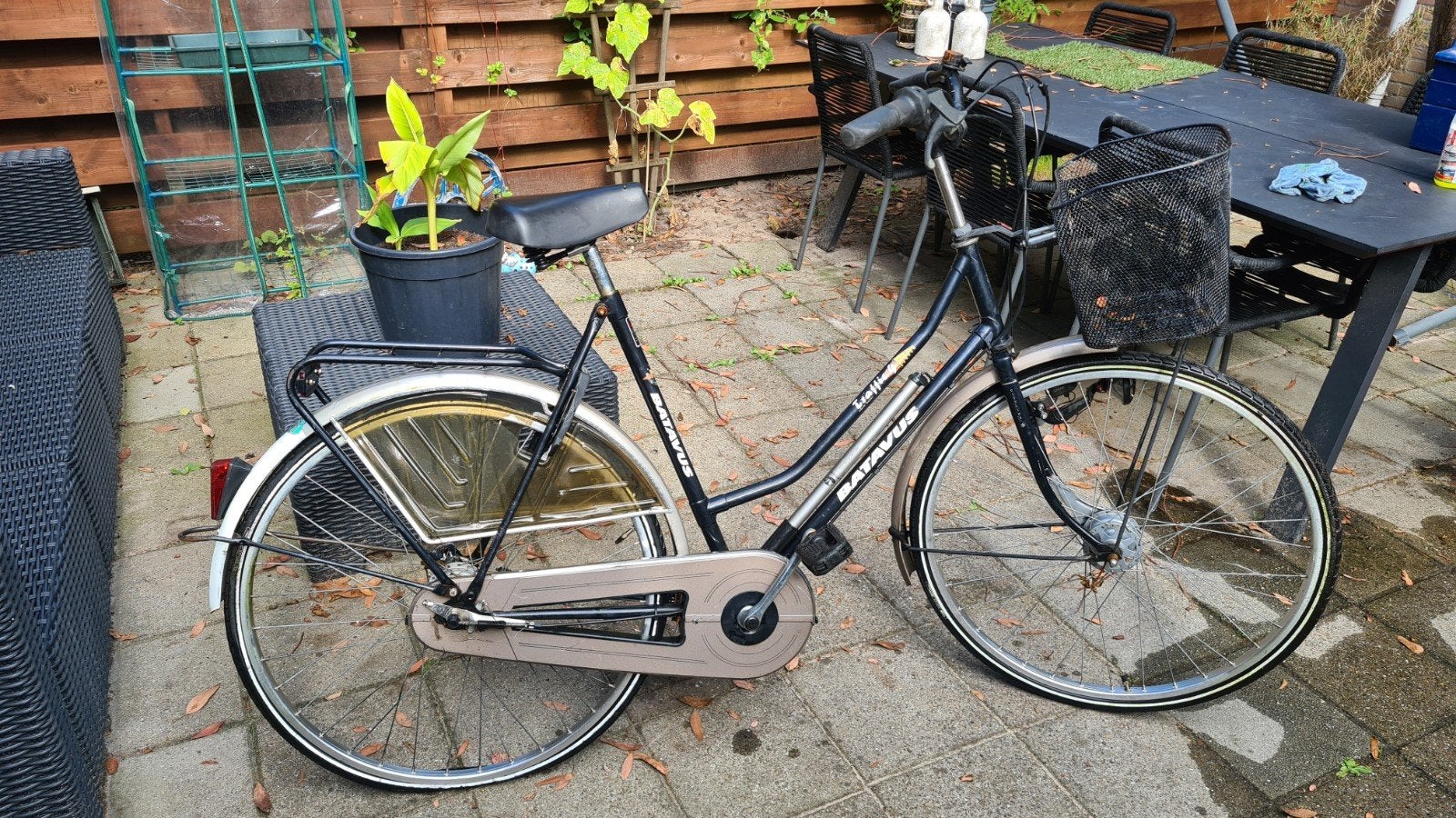 Batavus damesfiets opknapper 28 inch, Fietsen en Brommers, Fietsen | Dames | Damesfietsen, Ophalen, Gebruikt, Batavus