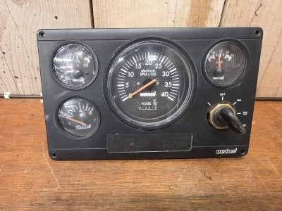 Dashboard Vetus 12 volt, Niet ingevuld, Gebruikt, Niet ingevuld, Niet ingevuld