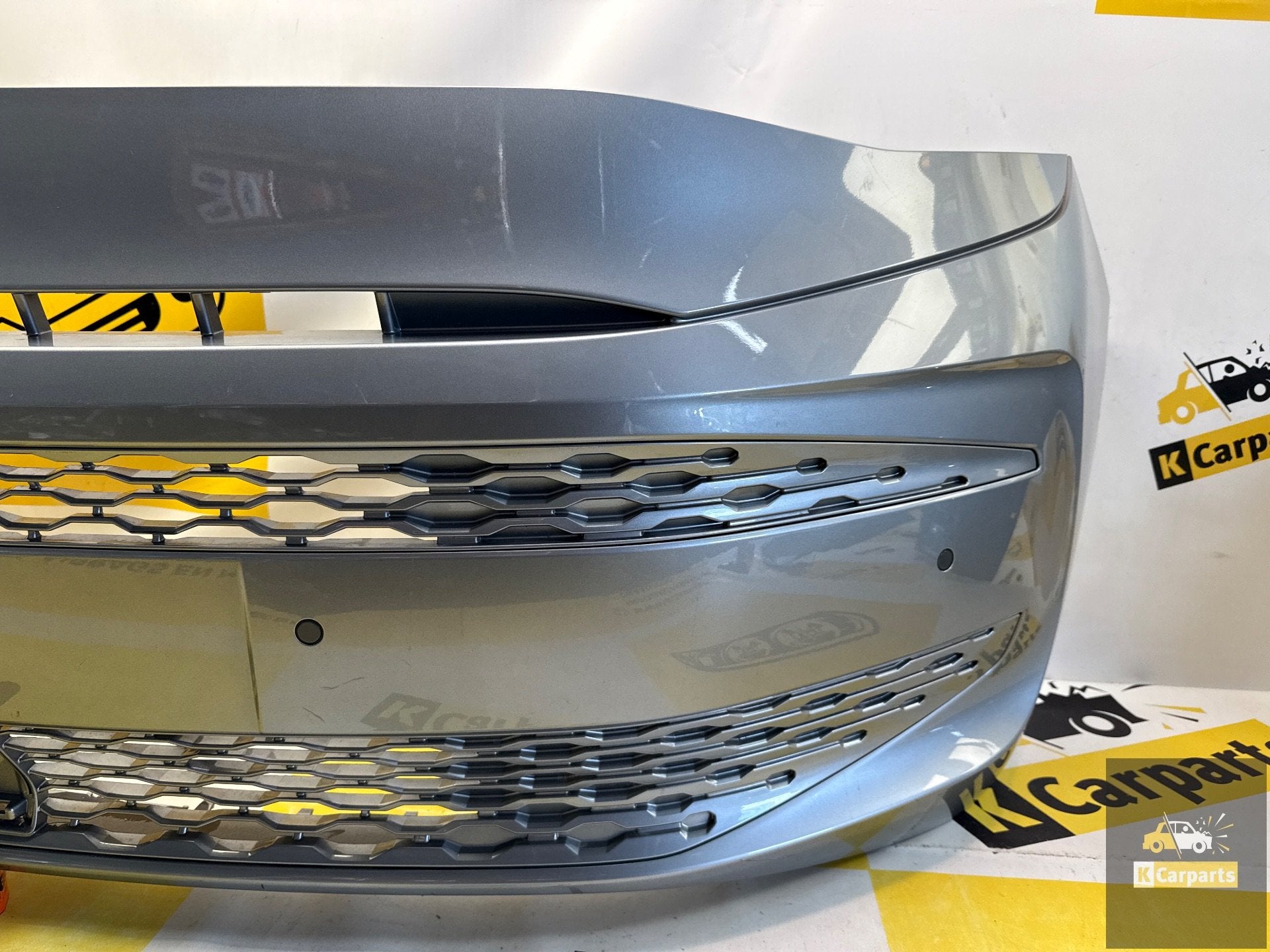 VW Volkswagen Transporter T7 Multivan Voorbumper 7T0807221F, Gebruikt, Volkswagen AG, Bumper, Berliner Ring 2
38440  Wolfsburg, DE