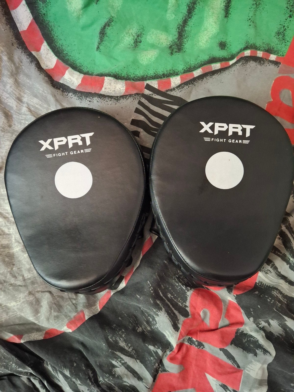 Zwarte vechtsport pads, Sport en Fitness, Vechtsporten en Zelfverdediging, Overige, Vechtsportmateriaal, Zo goed als nieuw, Maat M