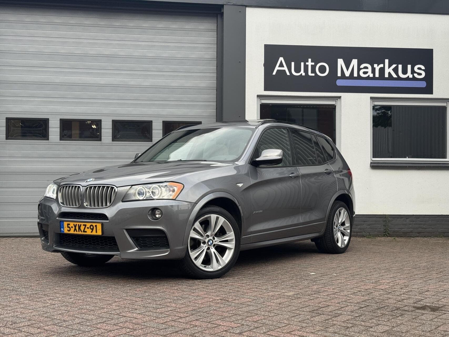 BMW X3 xDrive28i 3X M-Sport|Pano|Memory|Camera|Trekhaak|Flip, Euro 5, Gebruikt, 4 cilinders, 1535 kg