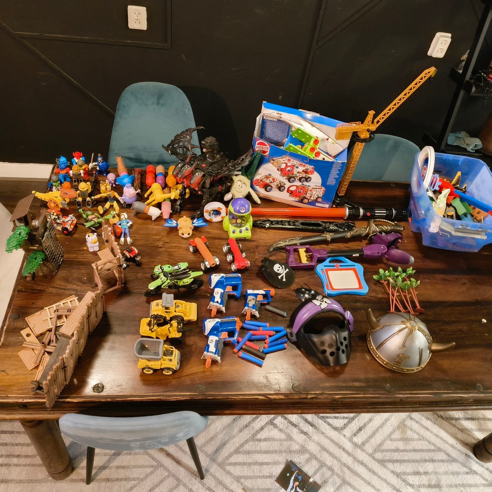 Grote verzameling kinderspeelgoed - Tafel vol speelplezier, Ophalen