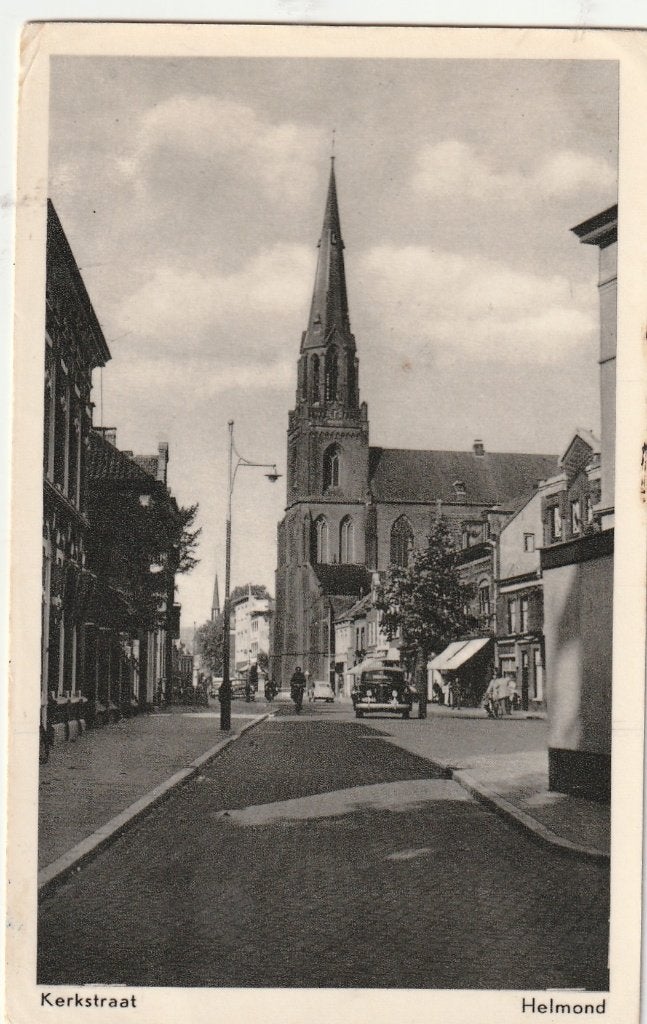 Helmond (N.Br.) - Kerkstraat, ca. 1957., Ophalen of Verzenden, 1940 tot 1960, Gelopen, Noord-Brabant