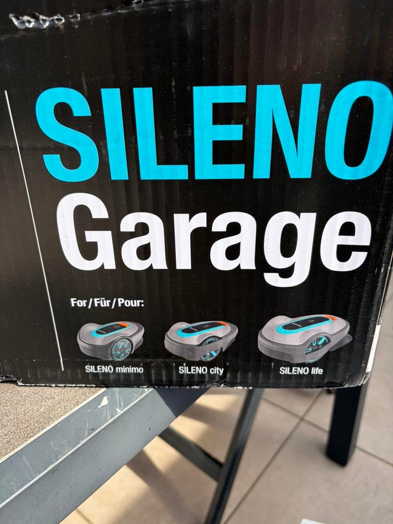 Afdak voor de gardena robot maaier, Verzenden, Nieuw