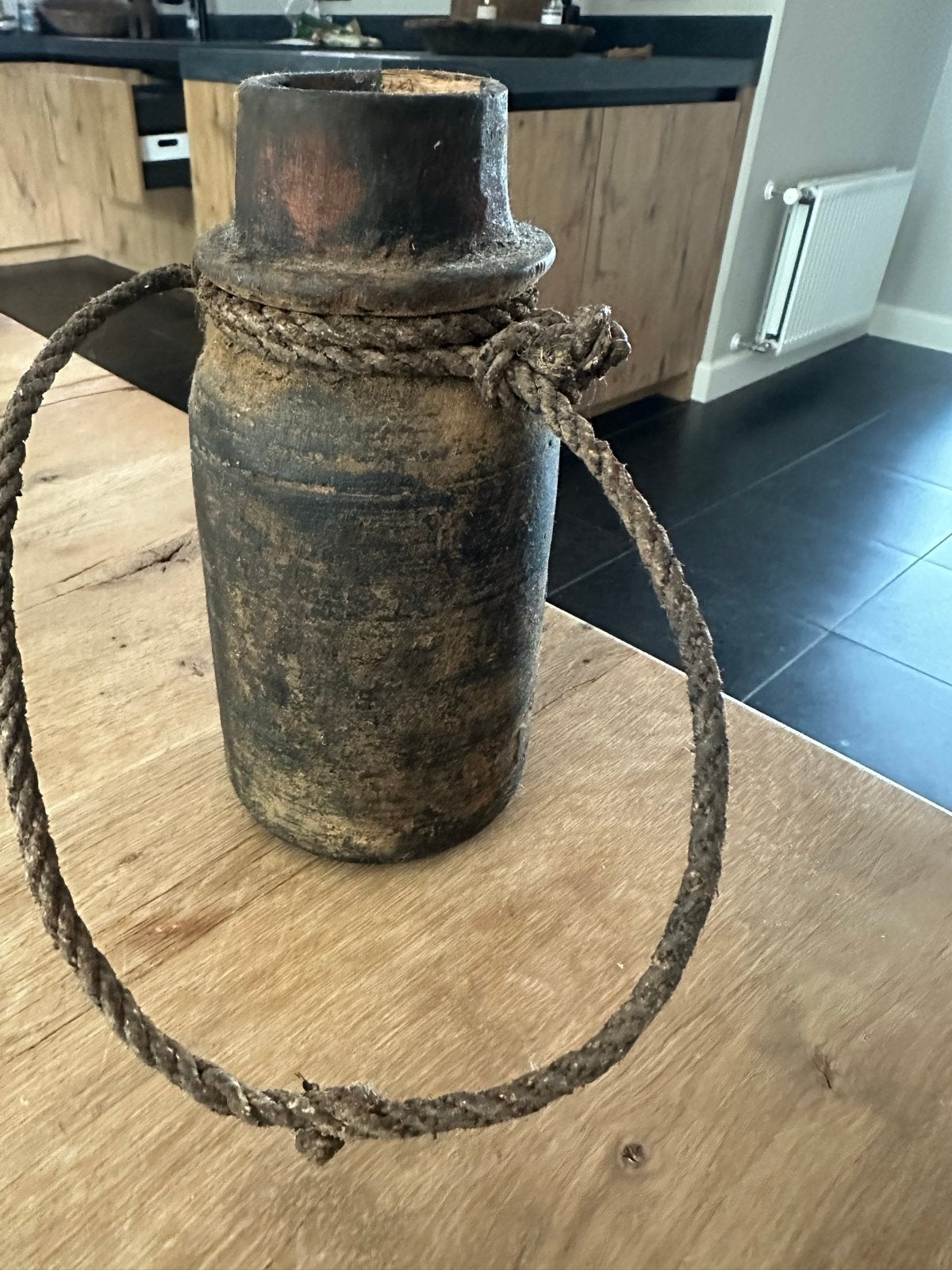 Oude originele Nepalese pot - Verweerde uitstraling, Ophalen of Verzenden