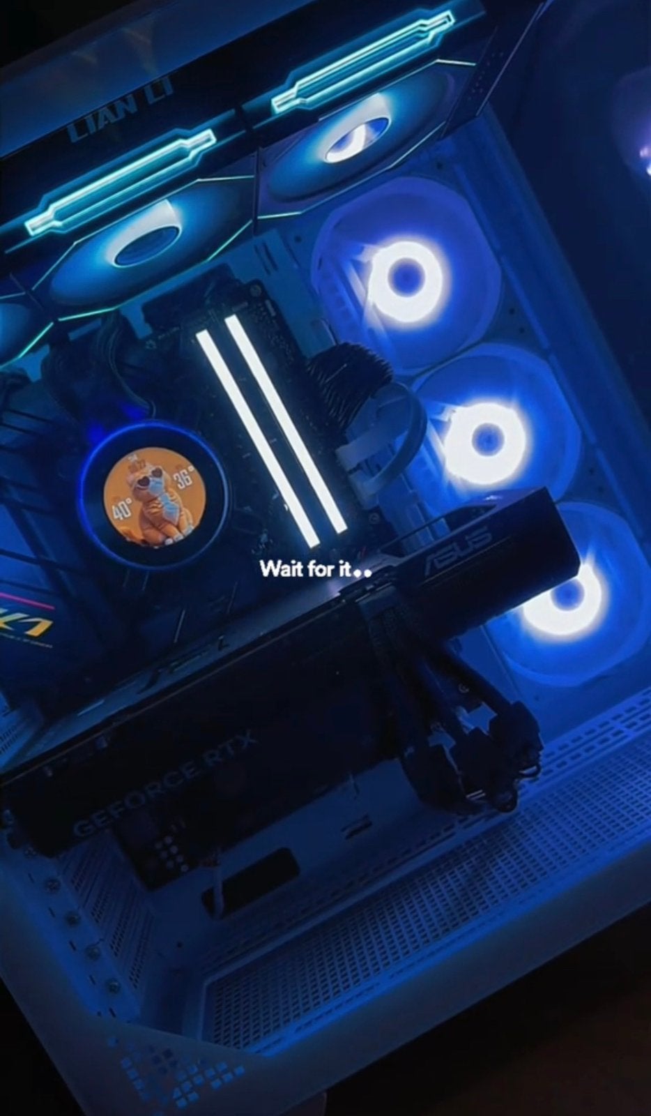 KRACHTIGE GAMING PC RTX 5070 Ti 7800X3D ASUS ROG 360 Hz, Ophalen, Overige genres, 1 speler, Zo goed als nieuw