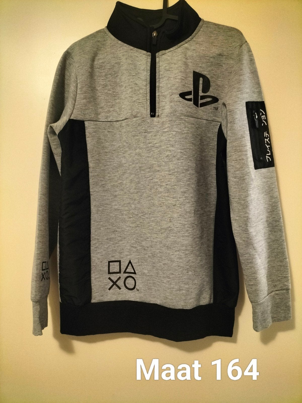 Zgan PlayStation trui maat 164, Ophalen of Verzenden, Zo goed als nieuw, Jongen, Trui of Vest