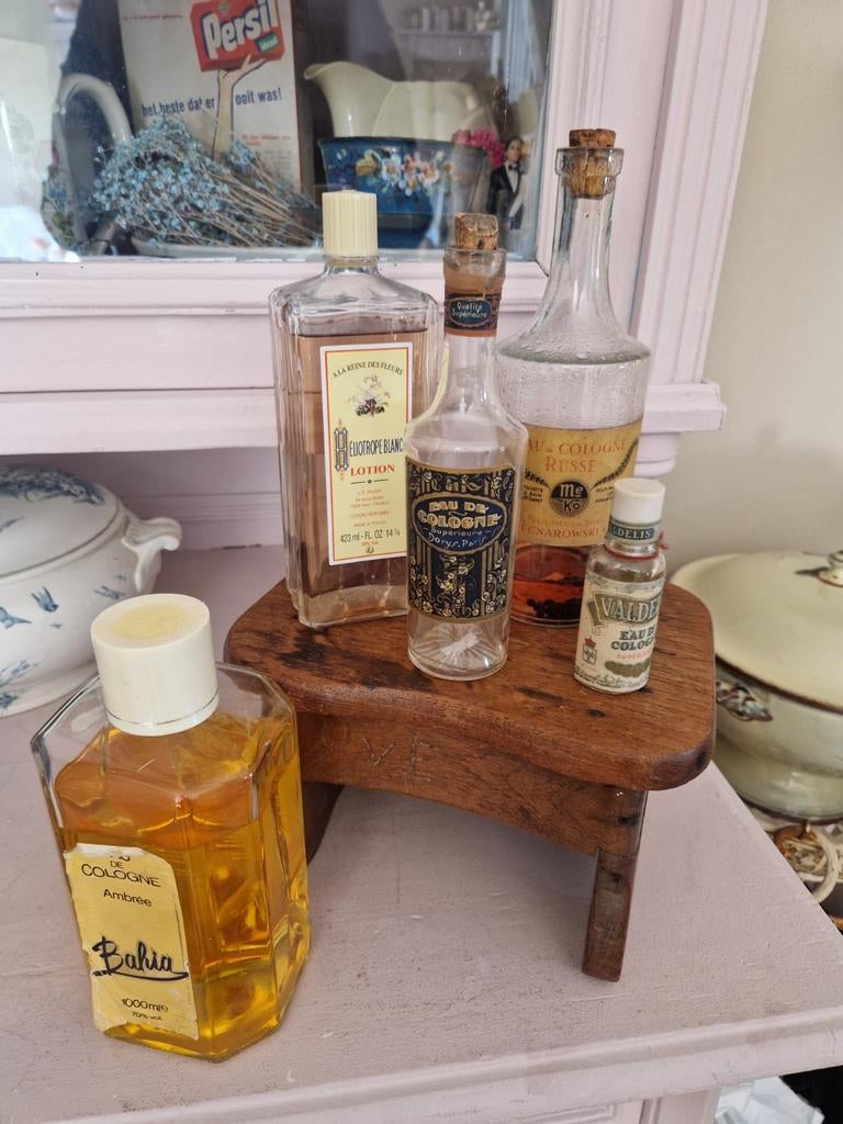 Antieke parfumflessen, Ophalen of Verzenden, Gebruikt, Miniatuur