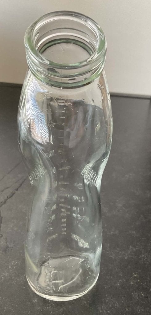 Antieke babyfles "Perfecto Bruxelles," (uniek bodemreliëf), Ophalen of Verzenden