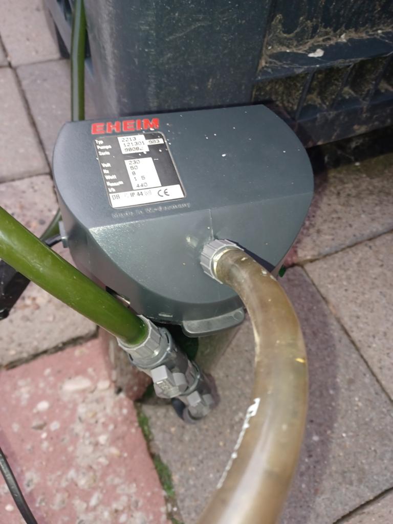 Aquarium filter eheim, Ophalen