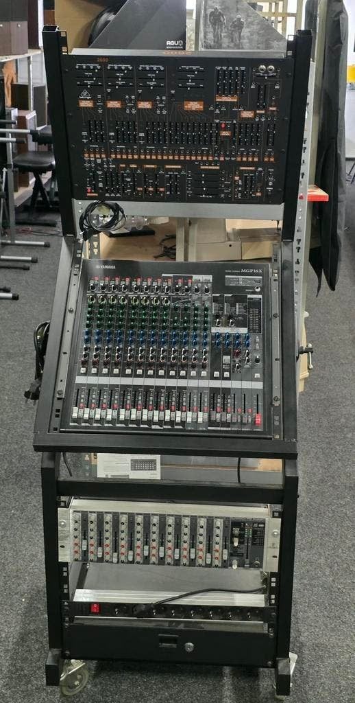 Beringer 2600 synthesizer / MG16XU Yamaha Mixer/eurorack pro, Ophalen, ., Zo goed als nieuw, .