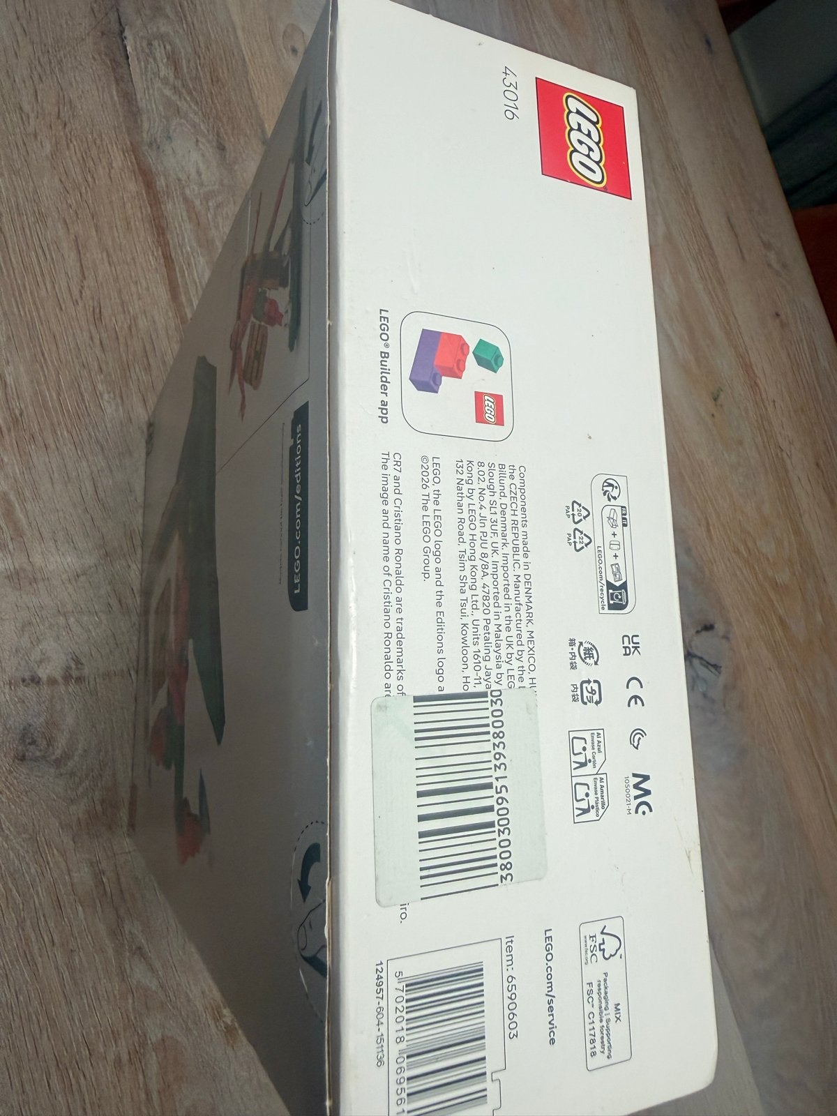 Foto 5 van LEGO Cristiano Ronaldo CR7 43016 - Nieuw en Ongeopend
