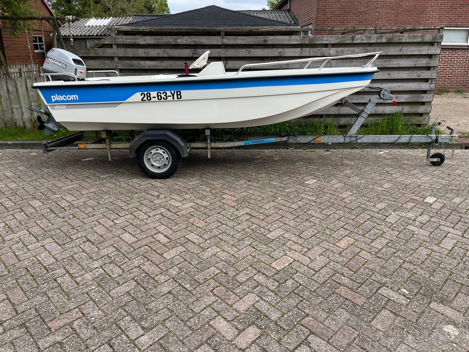 Placom 450 + 30 pk Mariner 2-takt + freewheel kanteltrailer, Ophalen, Gebruikt