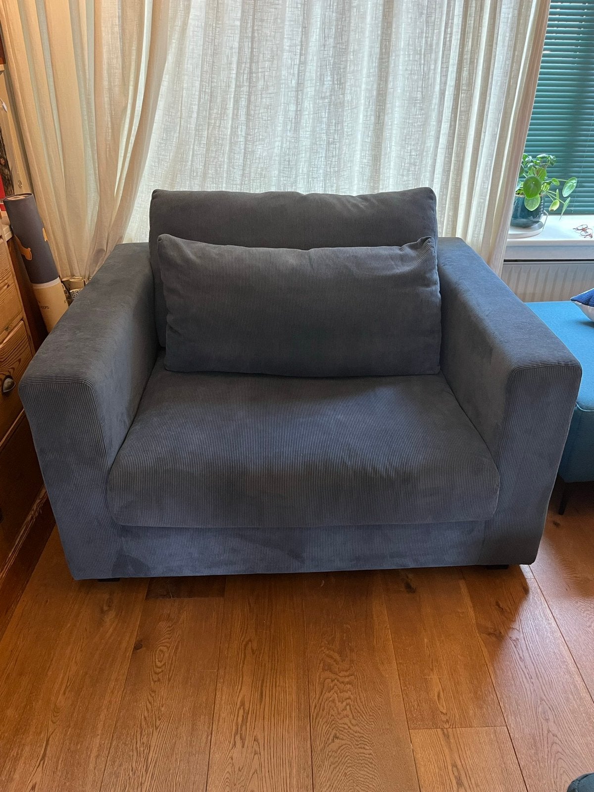 heerlijke grote, ruime fauteuil/zitstoel, blauw met ribstof, Ophalen, Eenpersoons, 100 tot 125 cm, Zo goed als nieuw