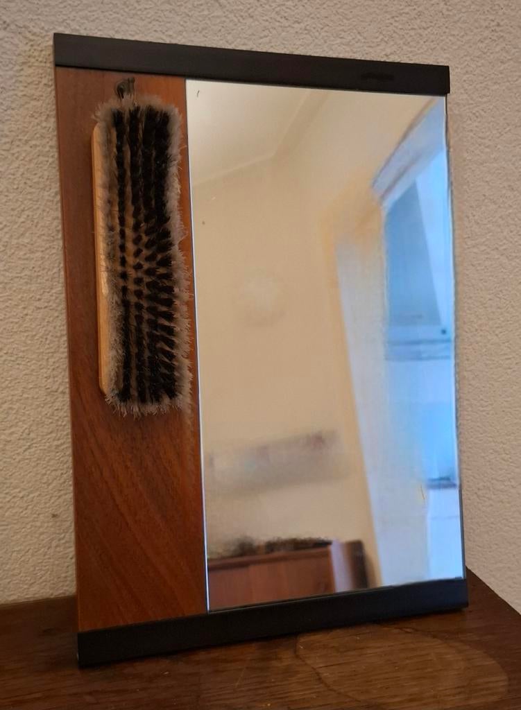 Vintage spiegel met kledingborstel, Ophalen, Rechthoekig, Minder dan 50 cm, Minder dan 100 cm