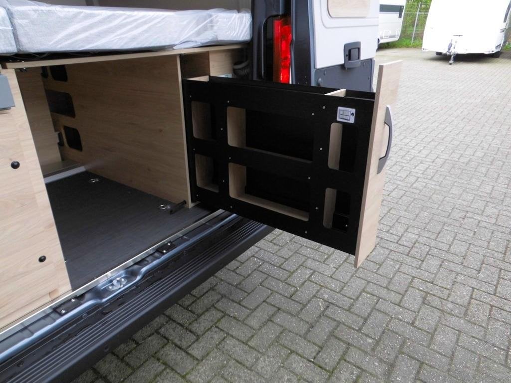 Foto 23 van Dethleffs Globetrail 600DS 14430,=VOORDEEL COMPLEET ALL INCL