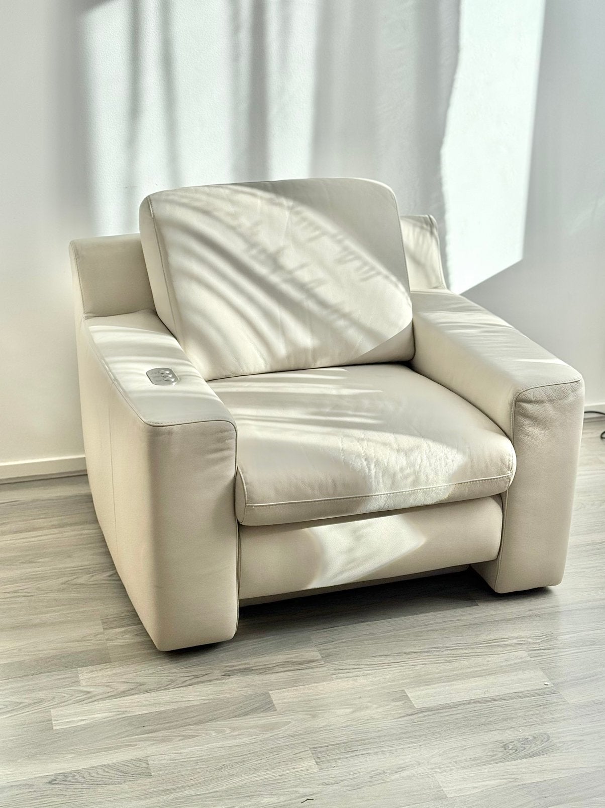 zgan Design Schillig fauteuils kwaliteit leer wit grijze t., Huis en Inrichting, Ophalen, Design Modern, Zo goed als nieuw, 75 tot 100 cm