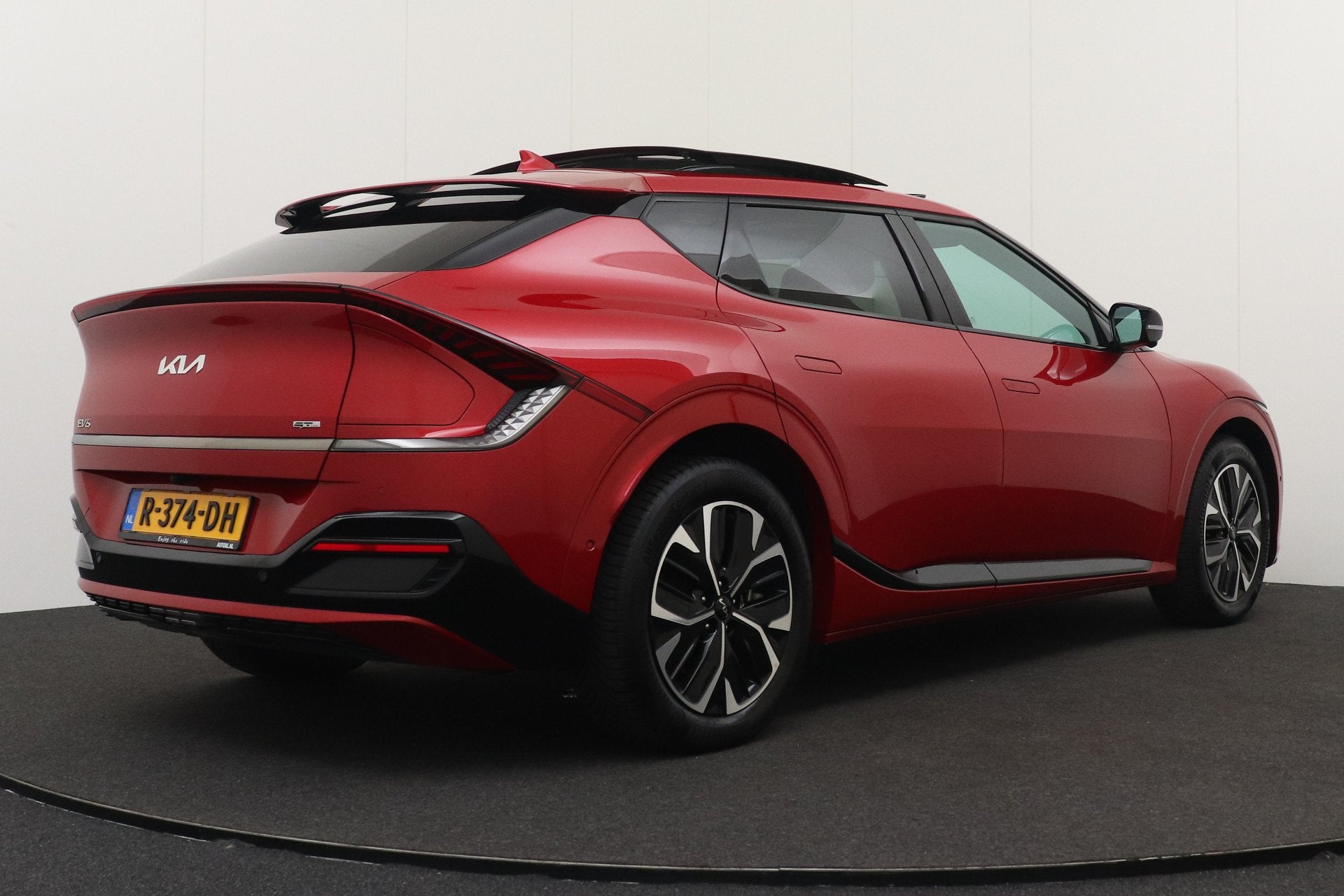 Kia Ev6 GT-Line 77.4 kWh (96% SOH) Pano-Dak Stoelventilatie, Auto's, Automaat, Achterwielaandrijving, Zwart, Origineel Nederlands