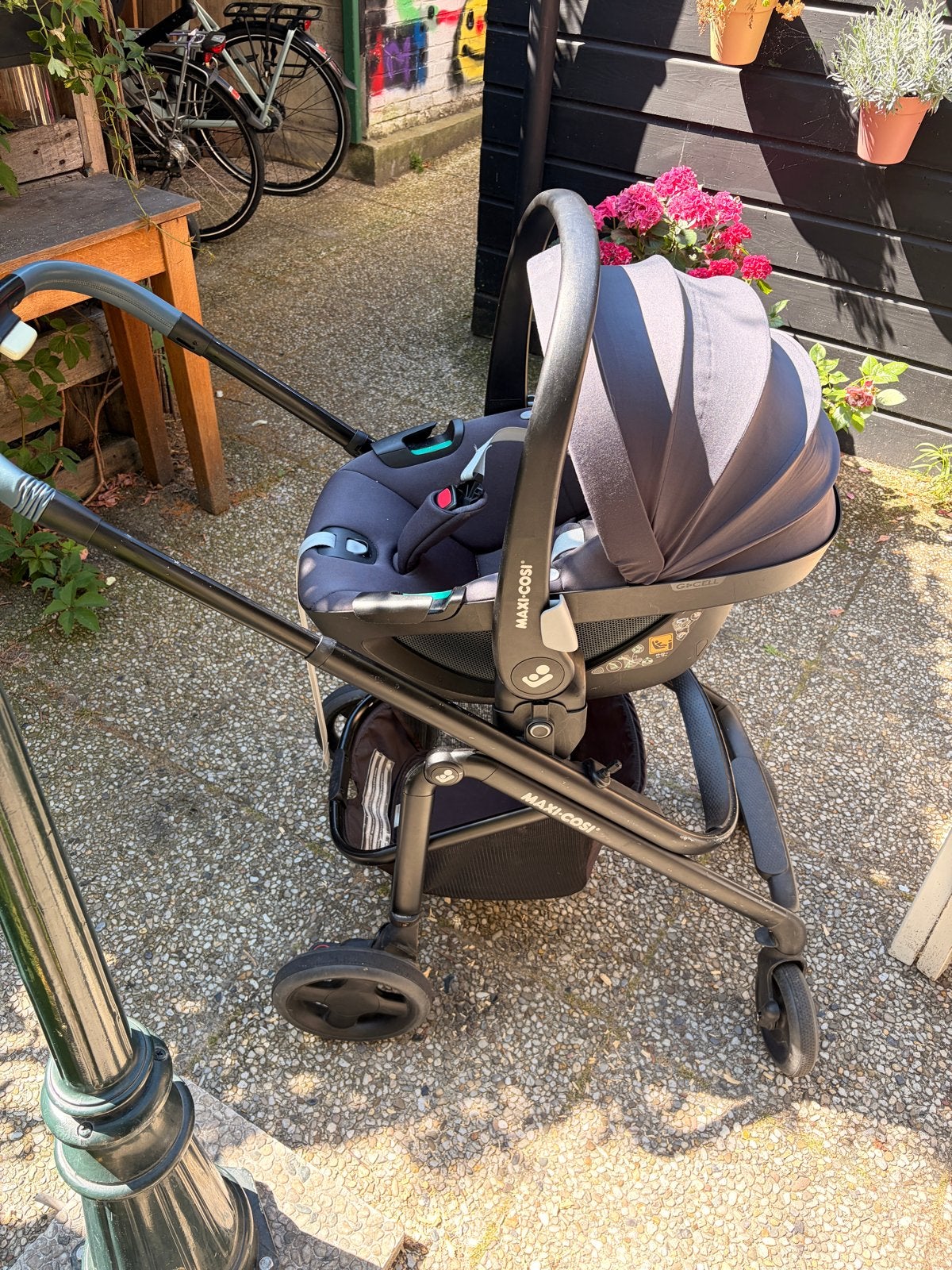 Maxi Cosi Pebble 360 met adapters en kinderwagen opzet, Kinderen en Baby's, Autostoeltjes, Gebruikt, Maxi-Cosi, 0 t/m 13 kg, Autogordel of Isofix