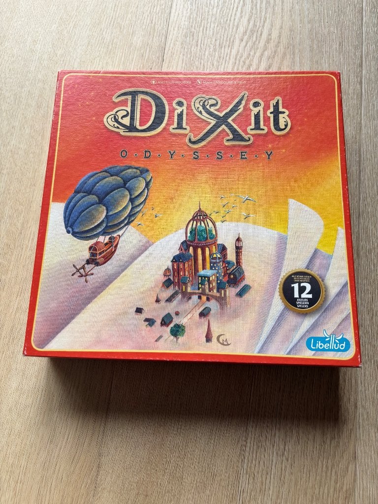 Dixit Odyssey Bordspel – Compleet – Tot 12 Spelers, Vijf spelers of meer, Ophalen, Zo goed als nieuw
