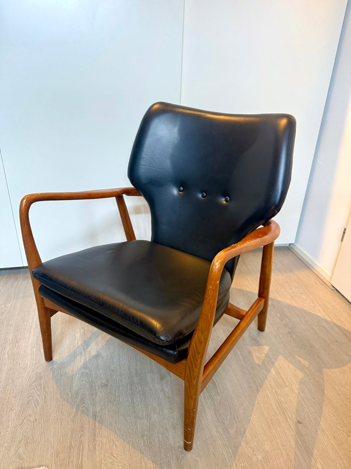 Design fauteuil Pols Potten, Ophalen, Zo goed als nieuw, 50 tot 75 cm, Leer