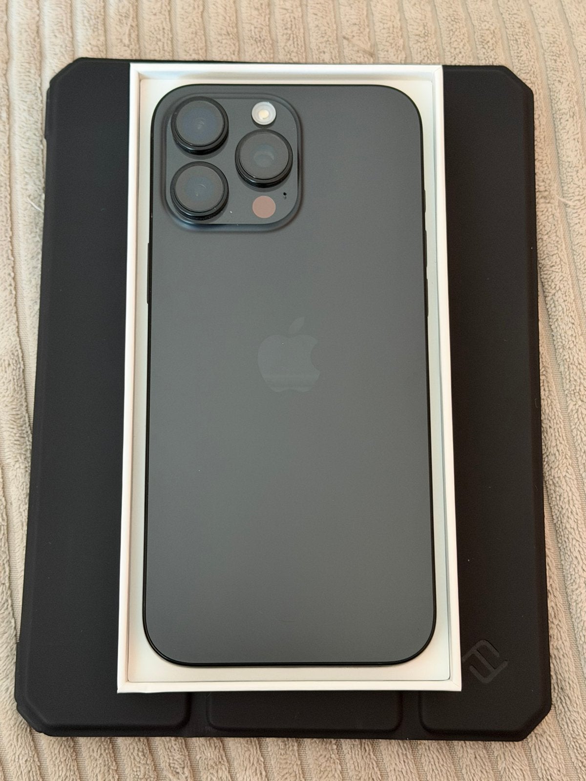 Iphone 16 pro max 256 GB black
